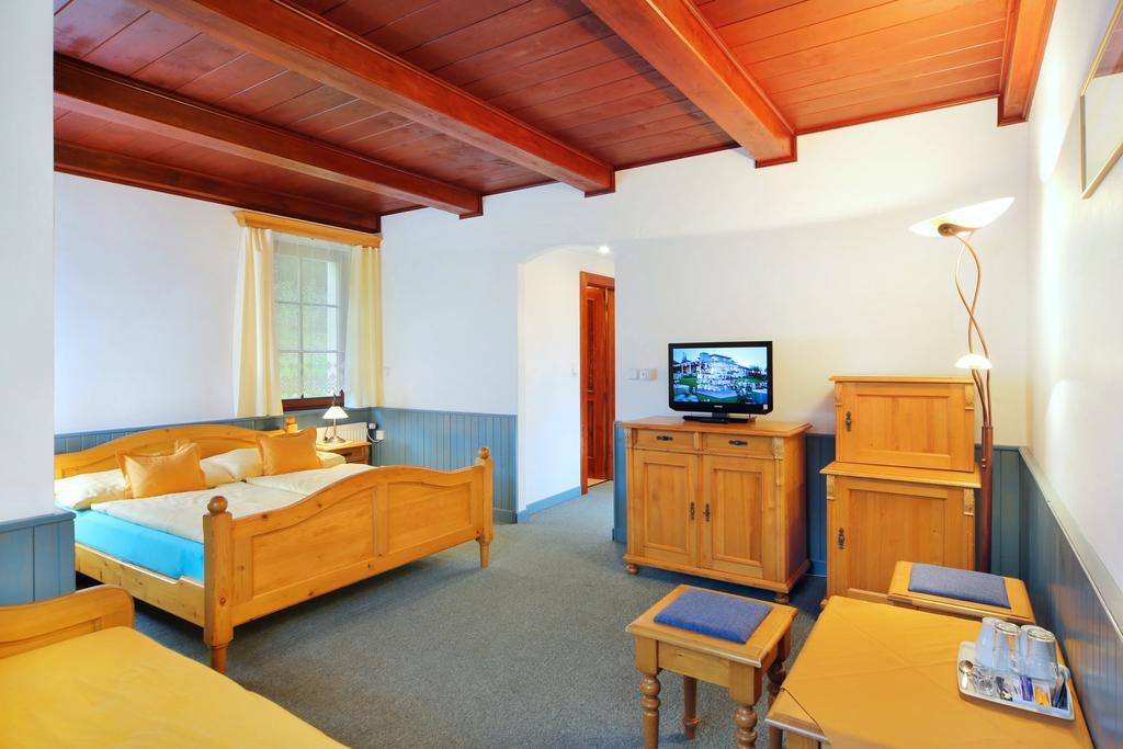 Vila Anicka Gasthuis 3*