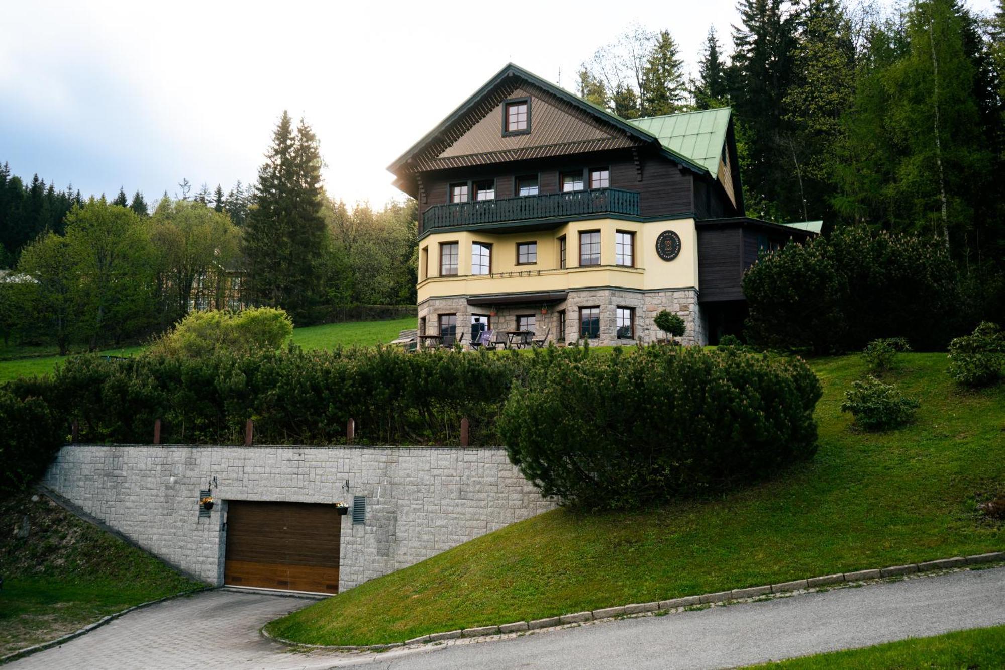 Gasthuis Vila Anicka Špindlerŭv Mlýn