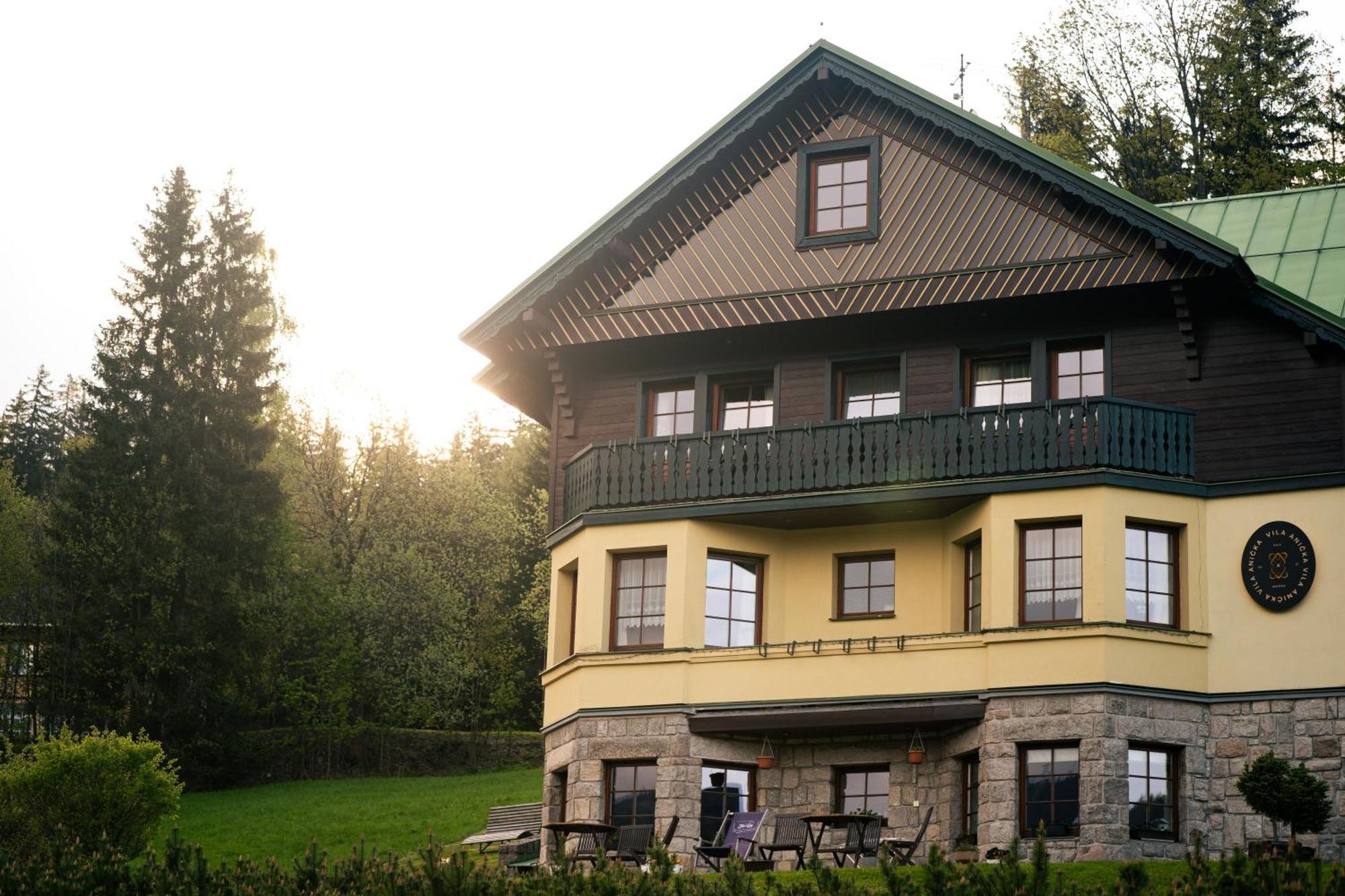 Gasthuis Vila Anicka 3*